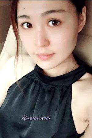 165408 - Vicky Age: 38 - China