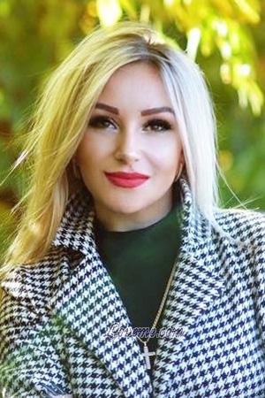 204871 - Ekaterina Age: 32 - Ukraine