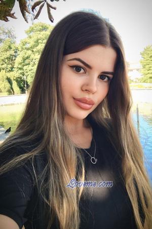 216106 - Valeriia Age: 22 - Ukraine