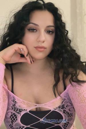 225417 - Alona Age: 26 - Ukraine