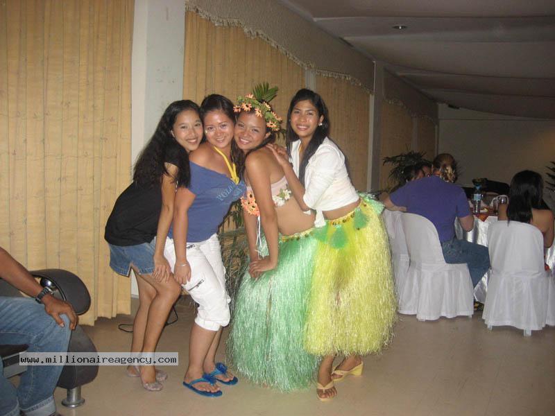 Philippine-Women-888