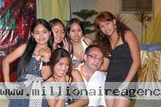 young-filipino-women-096