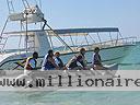 cartagena-women-boat-1104-40